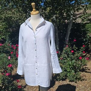 TAHARI Essentials White Button-Up Long Sleeve Tunic Shirt